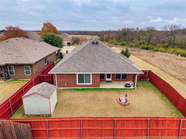 11816 Anna Grace Drive, Fort Worth, TX 76028