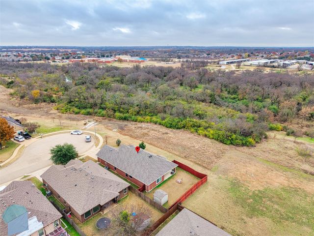 11816 Anna Grace Drive, Fort Worth, TX 76028