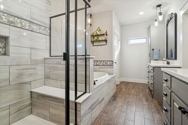 920 Cheyenne Trail, Trenton, TX 75490