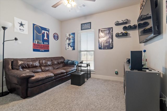 920 Cheyenne Trail, Trenton, TX 75490