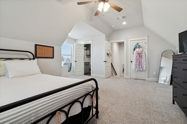 920 Cheyenne Trail, Trenton, TX 75490