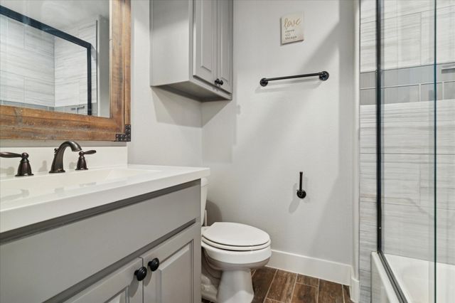 920 Cheyenne Trail, Trenton, TX 75490