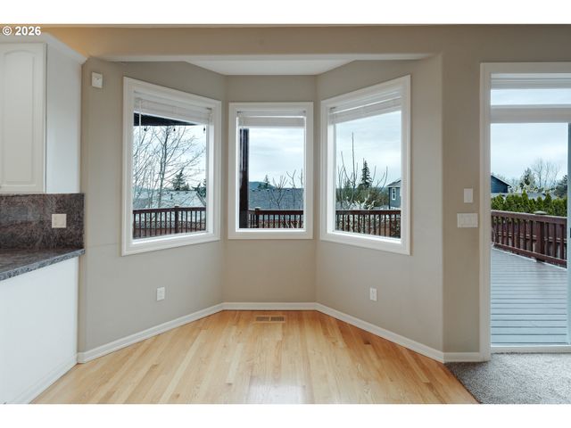 11041 Se HENDERSON Dr, Portland, OR 97266