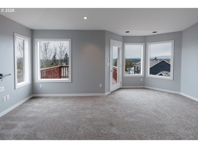 11041 Se HENDERSON Dr, Portland, OR 97266