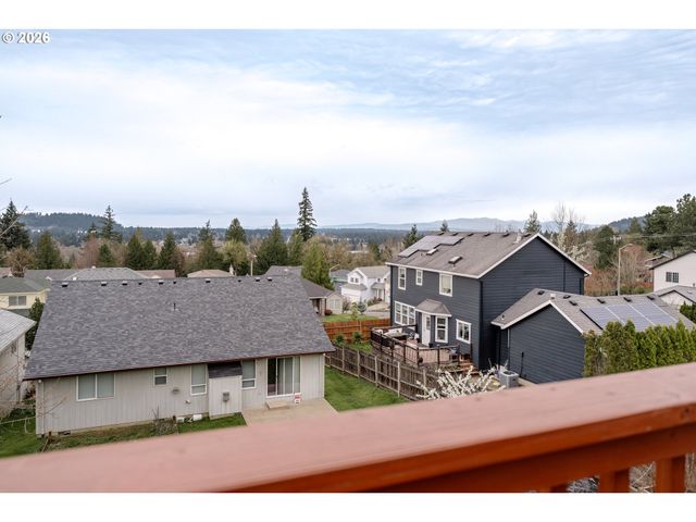 11041 Se HENDERSON Dr, Portland, OR 97266