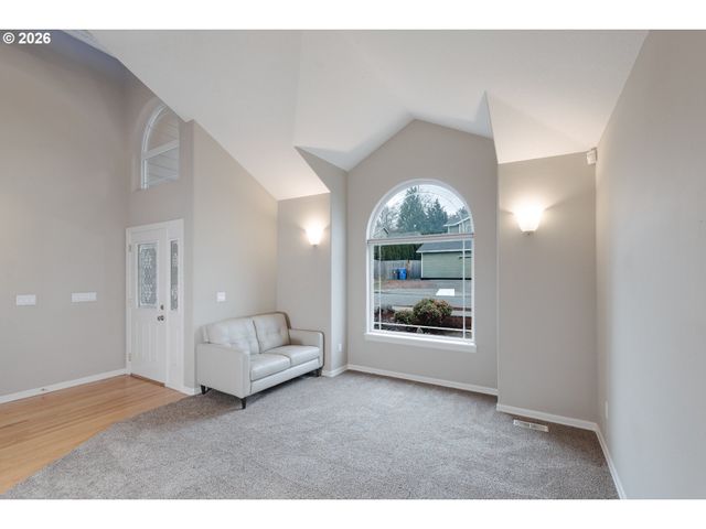 11041 Se HENDERSON Dr, Portland, OR 97266