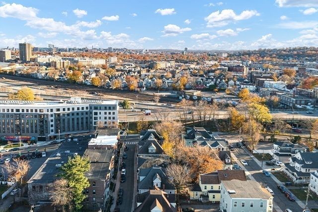 22 Royal St, Boston, MA 02134