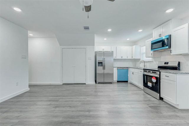 8218 Bigwood Street A, Houston, TX 77078