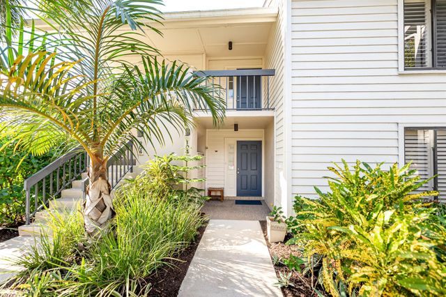 6404 SE Brandywine Court 104, Stuart, FL 34997