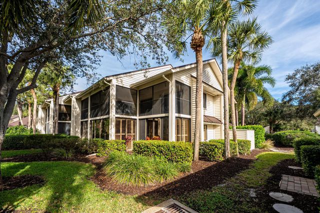 6404 SE Brandywine Court 104, Stuart, FL 34997