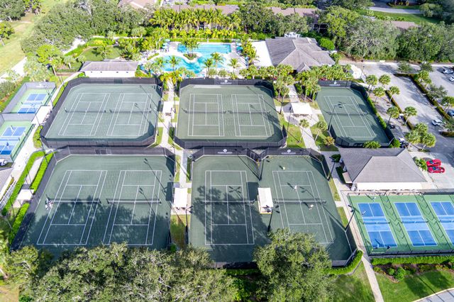 6404 SE Brandywine Court 104, Stuart, FL 34997