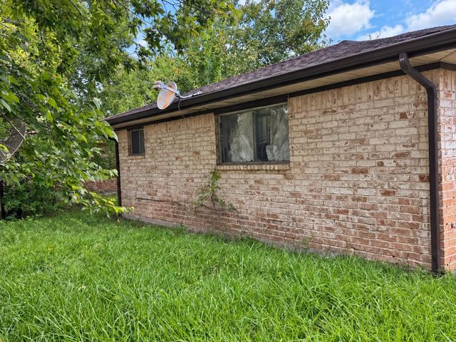 11738 Bay Cedar Drive, Houston, TX 77048
