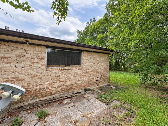 11738 Bay Cedar Drive, Houston, TX 77048