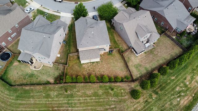4822 Genoa Dr, Mount Juliet, TN 37122