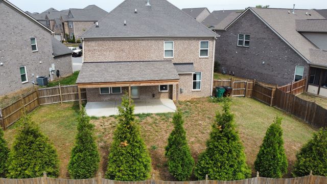 4822 Genoa Dr, Mount Juliet, TN 37122