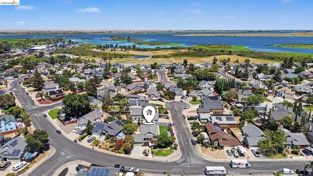 Image 14 of property listing at 1760 Domaine Way, Oakley, CA 94561