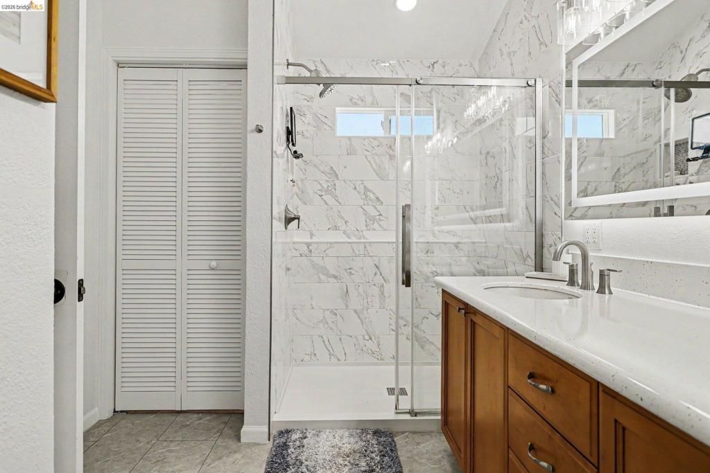 Image 30 of property listing at 1760 Domaine Way, Oakley, CA 94561