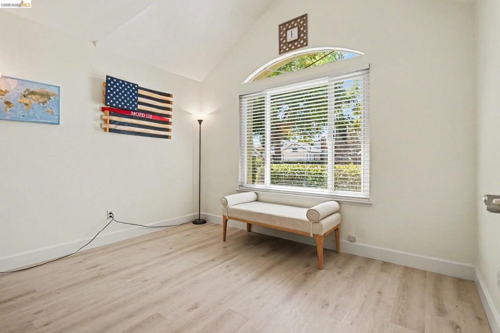 Image 32 of property listing at 1760 Domaine Way, Oakley, CA 94561