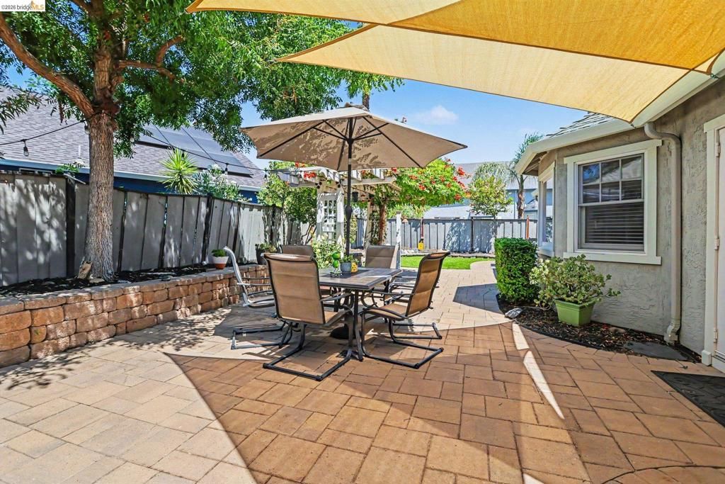 Image 34 of property listing at 1760 Domaine Way, Oakley, CA 94561