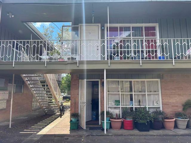 7925 Rampart Street 107, Houston, TX 77081