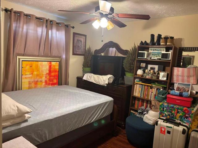 7925 Rampart Street 107, Houston, TX 77081