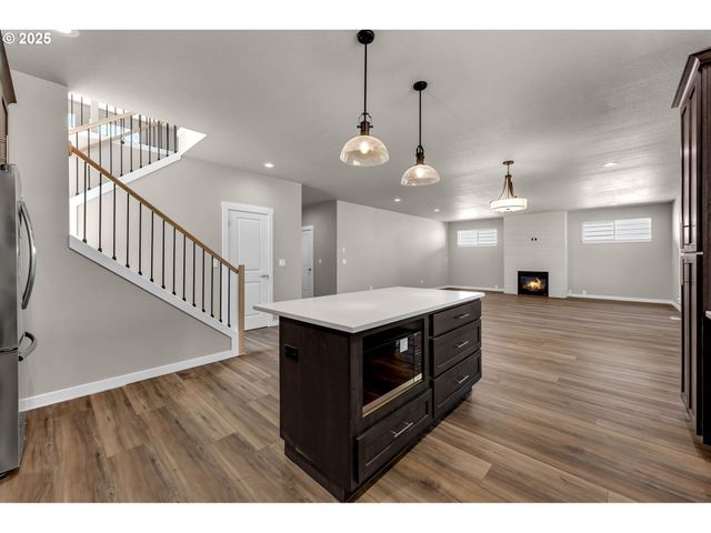 6107 Ne 45th Ct, Vancouver, WA 98661