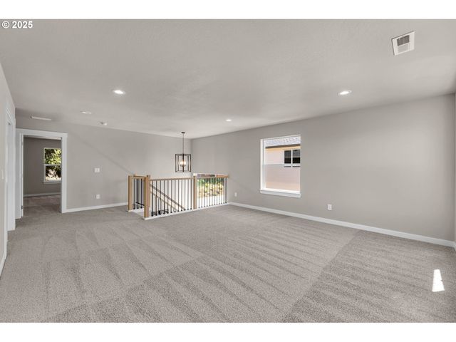 6107 Ne 45th Ct, Vancouver, WA 98661