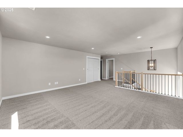 6107 Ne 45th Ct, Vancouver, WA 98661