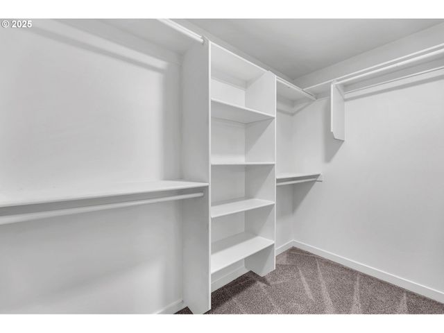 6107 Ne 45th Ct, Vancouver, WA 98661