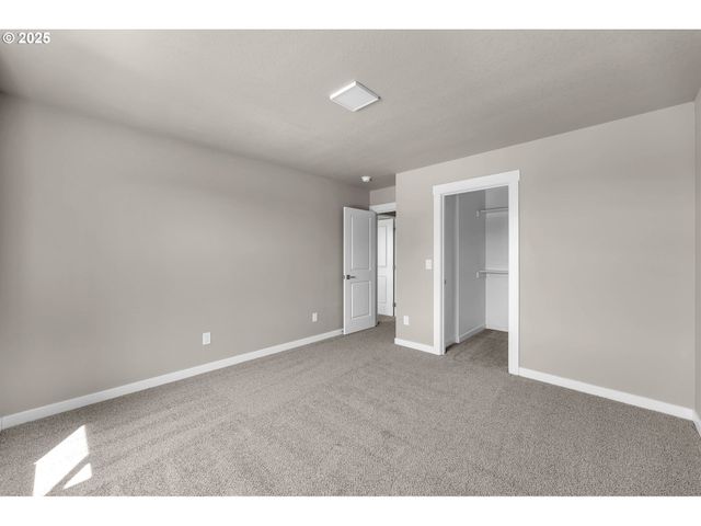 6107 Ne 45th Ct, Vancouver, WA 98661