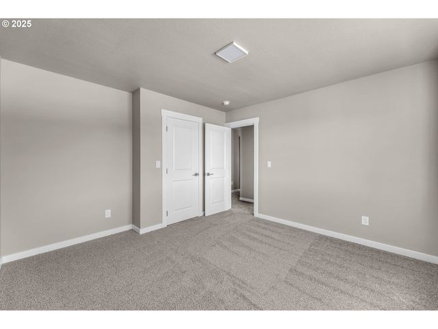 6107 Ne 45th Ct, Vancouver, WA 98661