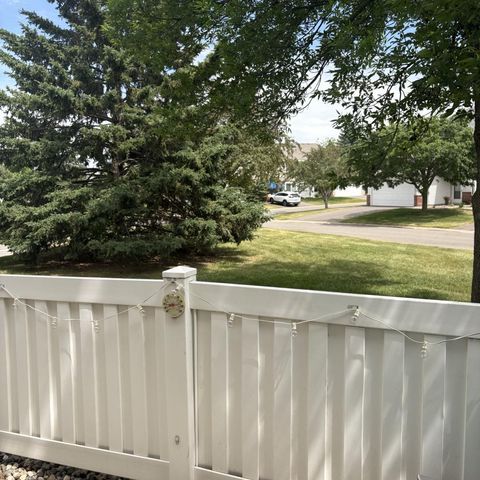 15929 Flotilla Trail 266, Apple Valley, MN 55124