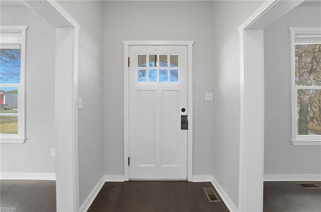 12070 Rolfe HWY, Surry, VA 23883