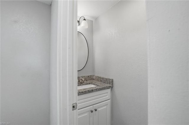 12070 Rolfe HWY, Surry, VA 23883