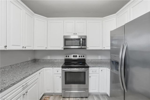 12070 Rolfe HWY, Surry, VA 23883