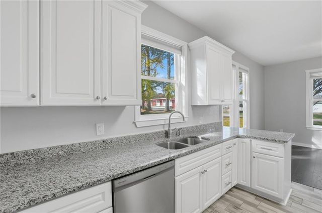 12070 Rolfe HWY, Surry, VA 23883