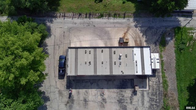 500 MCKINLEY Avenue, Bartonville, IL 61607