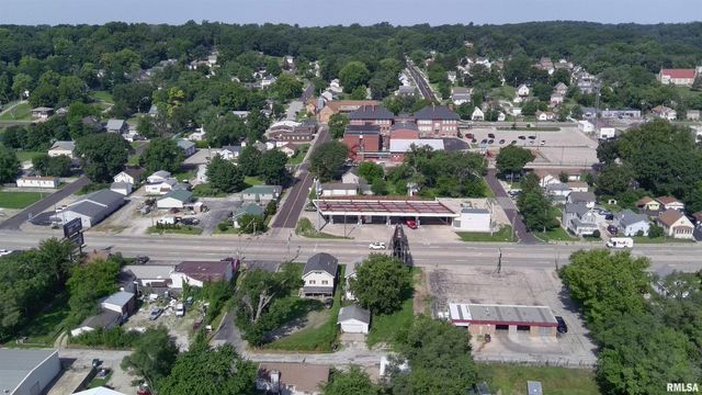 500 MCKINLEY Avenue, Bartonville, IL 61607