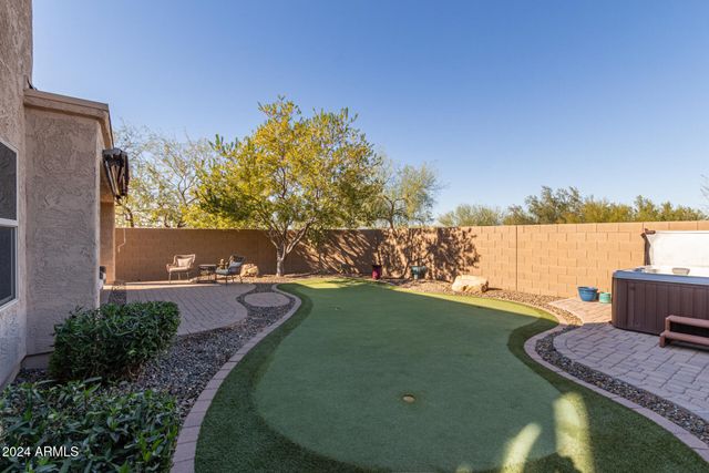 1864 W BUCKHORN Trail, Phoenix, AZ 85085