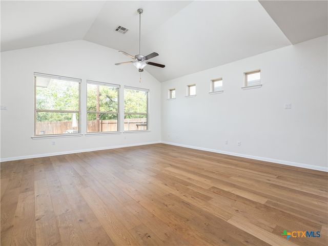 225 Kirkhill Street, Hutto, TX 78634