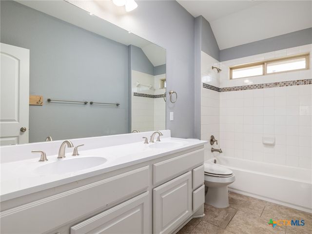 225 Kirkhill Street, Hutto, TX 78634