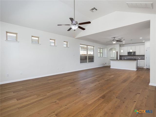 225 Kirkhill Street, Hutto, TX 78634