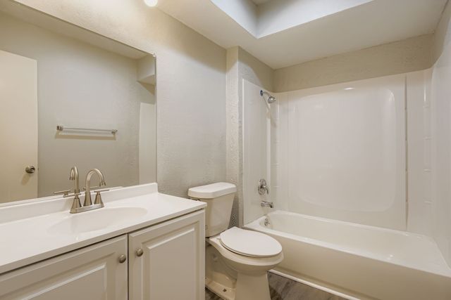 1917 Aspen Lane, Garland, TX 75044