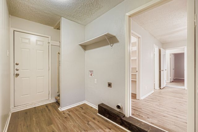 1917 Aspen Lane, Garland, TX 75044