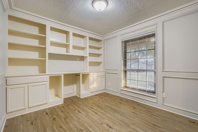 1917 Aspen Lane, Garland, TX 75044