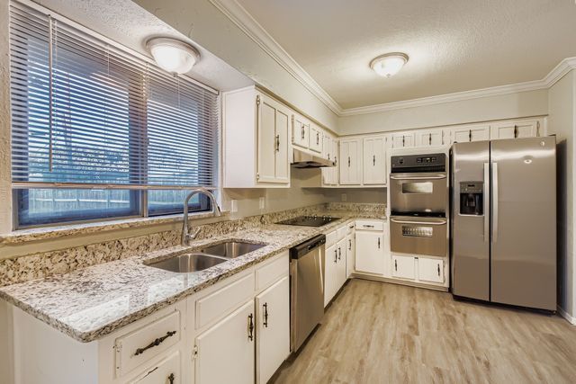 1917 Aspen Lane, Garland, TX 75044