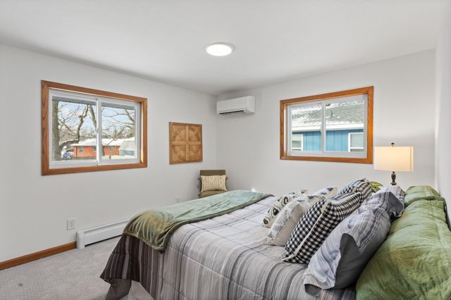 641 8th Street N, Hudson, WI 54016