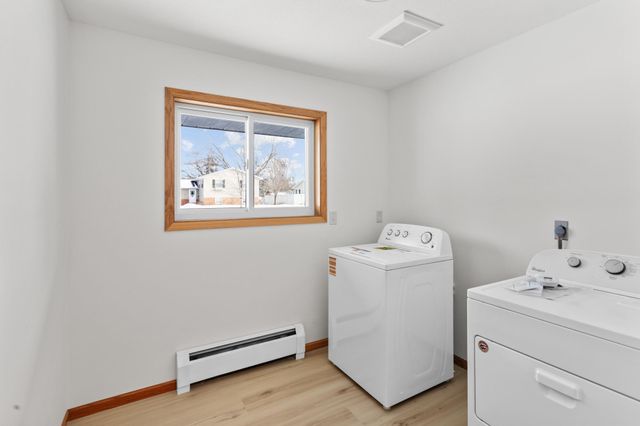 641 8th Street N, Hudson, WI 54016