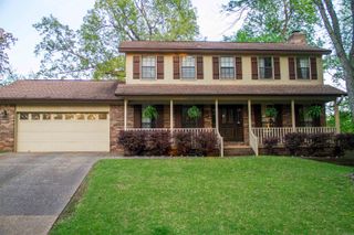 17 Laver Circle, Little Rock, AR 72210