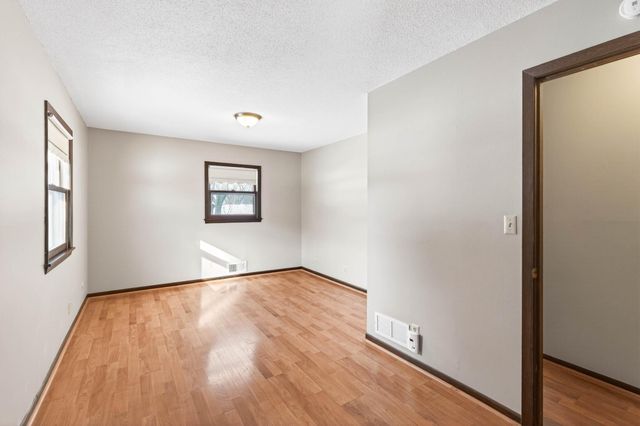 6381 Rath Drive, Woodbury, MN 55125